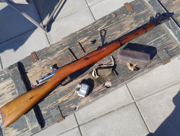 MOSIN WZ 44 PEŁNY KOMPLET EGZEMPLARZ KOLEKCJONERSKI NÓWKA/MAGAZYNOWA (NR 3)