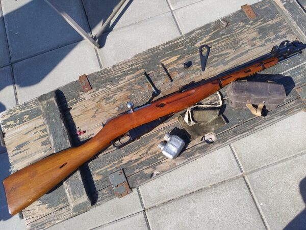 MOSIN WZ 44 PEŁNY KOMPLET EGZEMPLARZ KOLEKCJONERSKI NÓWKA/MAGAZYNOWA (NR 2)