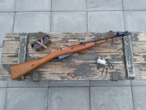 MOSIN WZ 44 PEŁNY KOMPLET EGZEMPLARZ KOLEKCJONERSKI NÓWKA/MAGAZYNOWA (NR 1)